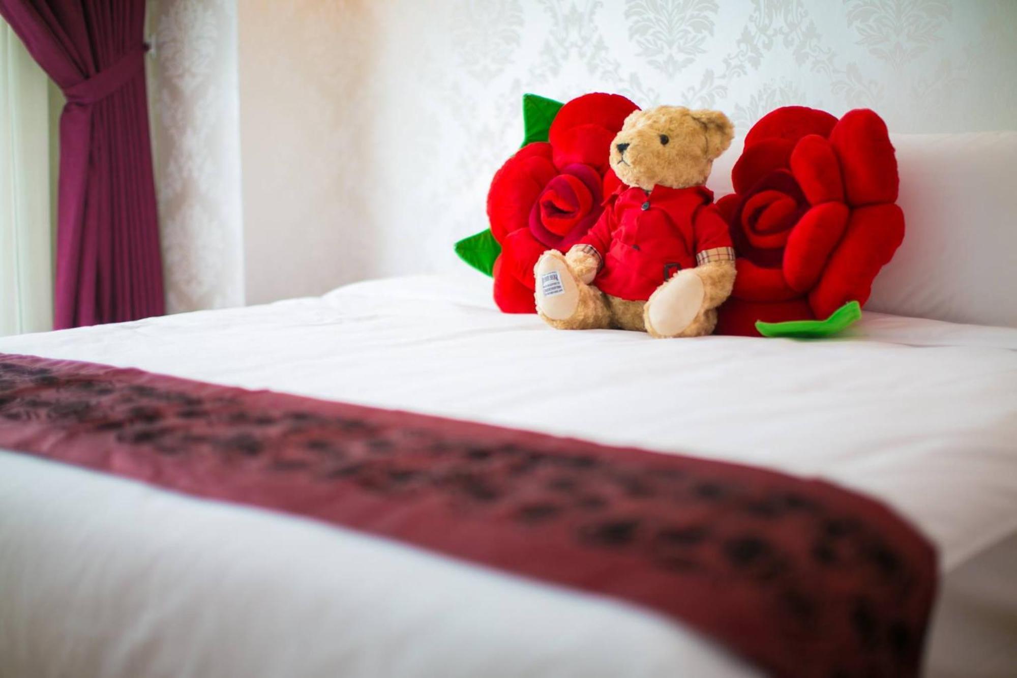 Jin Pin Hotel Манонг Екстериор снимка