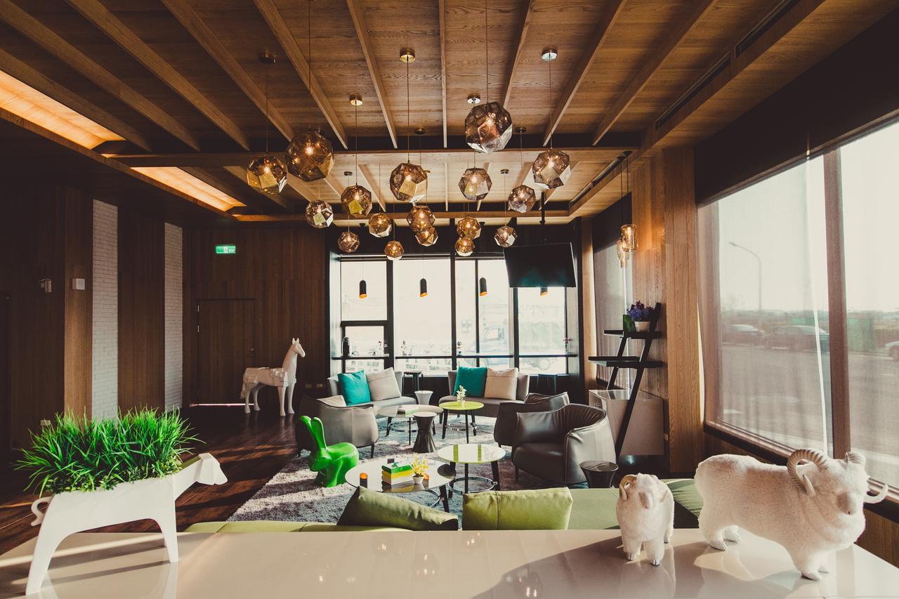 Jin Pin Hotel Манонг Екстериор снимка