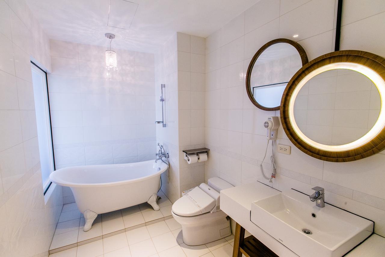 Jin Pin Hotel Манонг Екстериор снимка